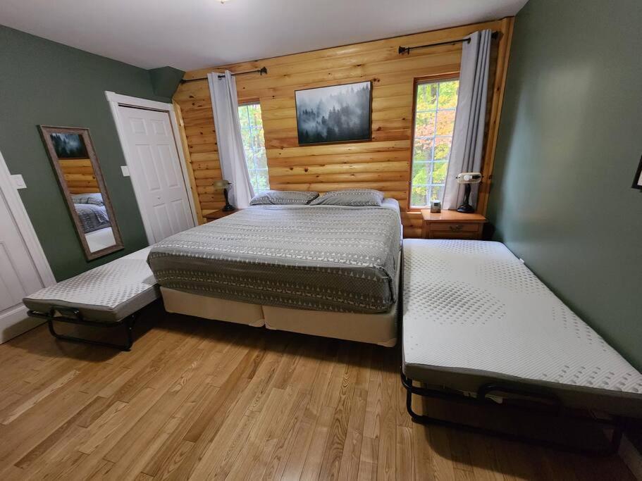 Dingle Run Lodge At Sir Sam'S Haliburton Exteriör bild