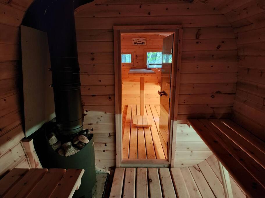 Dingle Run Lodge At Sir Sam'S Haliburton Exteriör bild