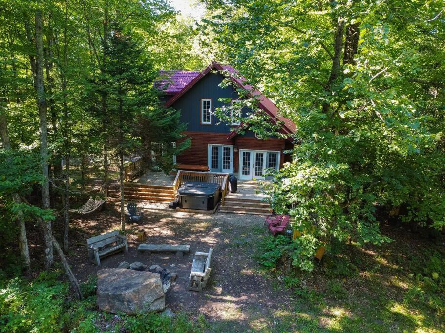 Dingle Run Lodge At Sir Sam'S Haliburton Exteriör bild